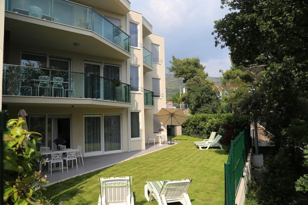 Beach Apartments Dumicic Podstrana Bagian luar foto