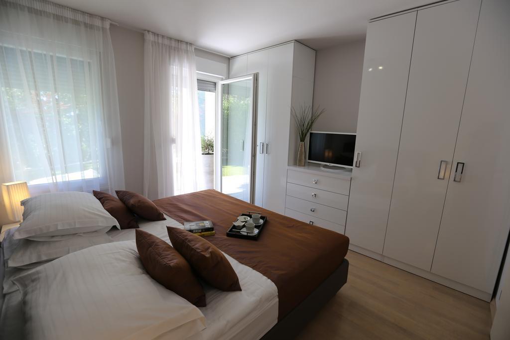 Beach Apartments Dumicic Podstrana Bagian luar foto